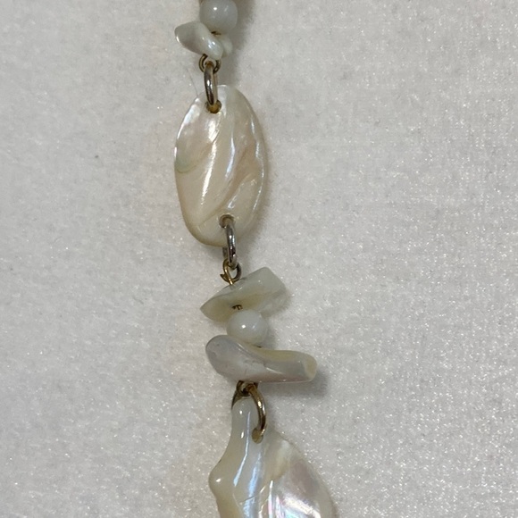 Iridescent Seashell Beach Party Summer Long Necklace Vintage - Picture 15 of 16